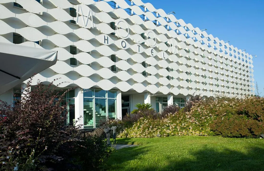Mo.Om Hotel-1